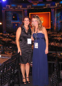 Kim and daughter Taylor at the SAG Awards - Click to enlarge